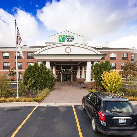 Holiday Inn Express Hotel & Suites Grand Blanc By Ihg Esterno foto