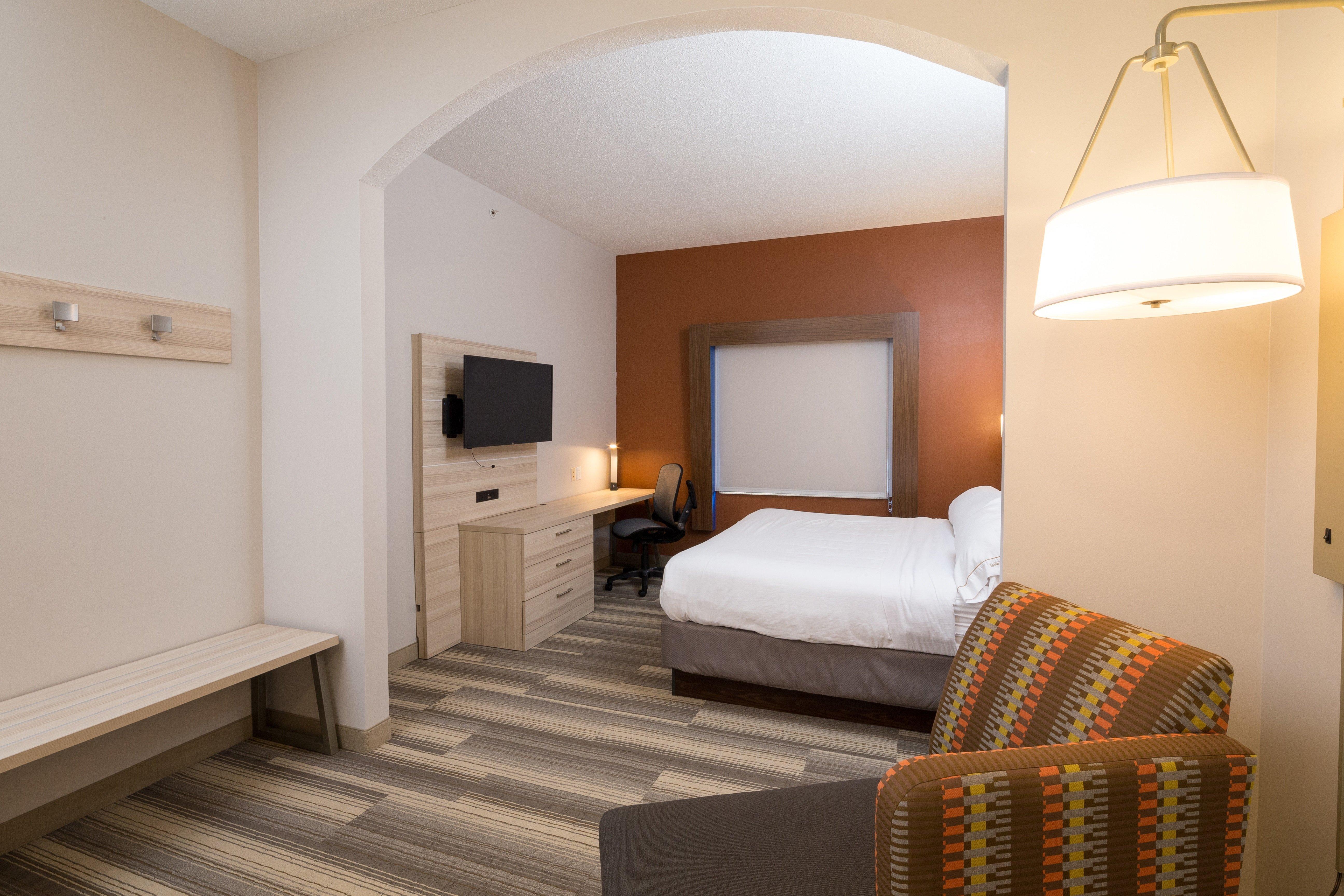 Holiday Inn Express Hotel & Suites Grand Blanc By Ihg Esterno foto