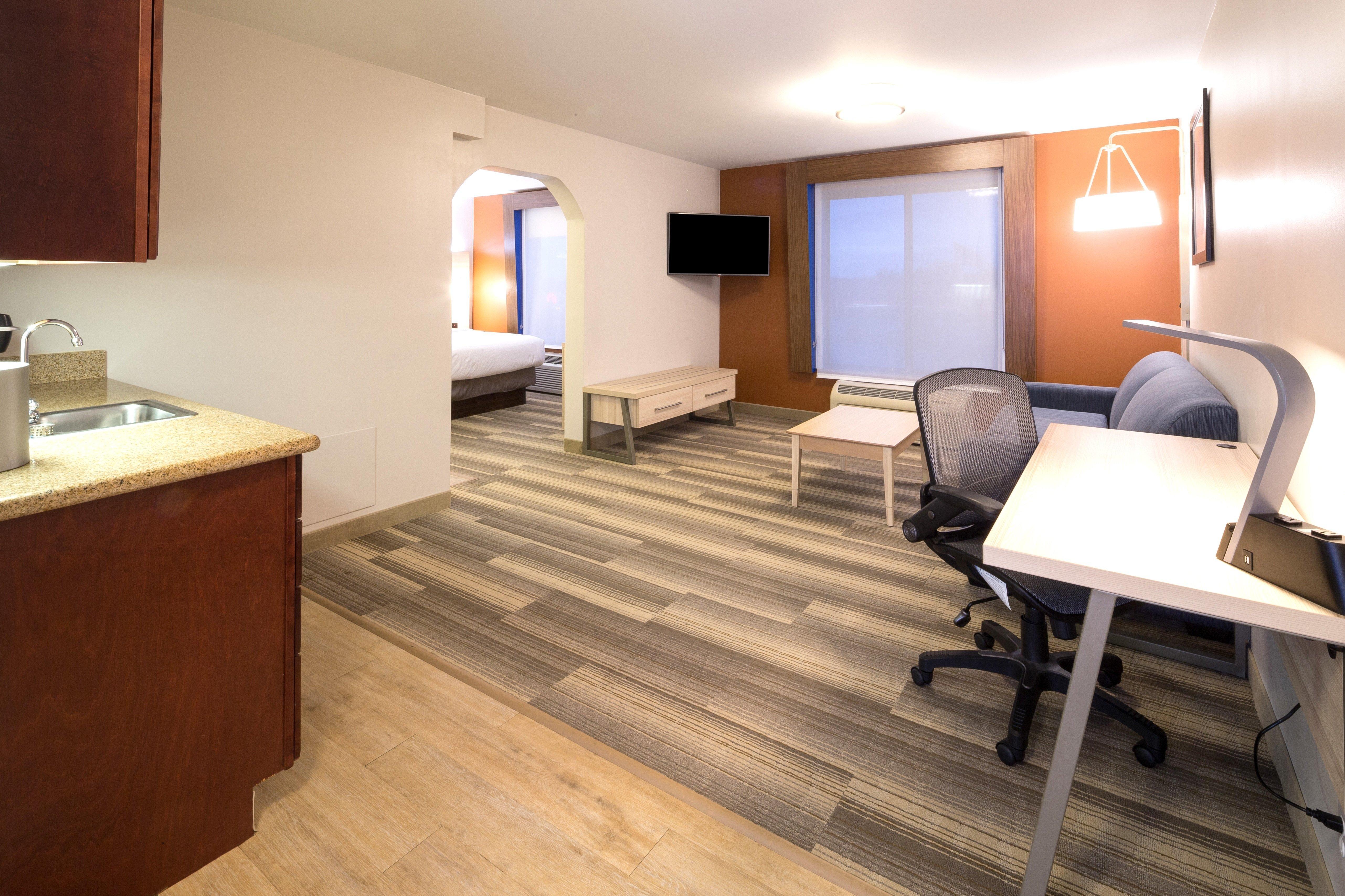Holiday Inn Express Hotel & Suites Grand Blanc By Ihg Esterno foto