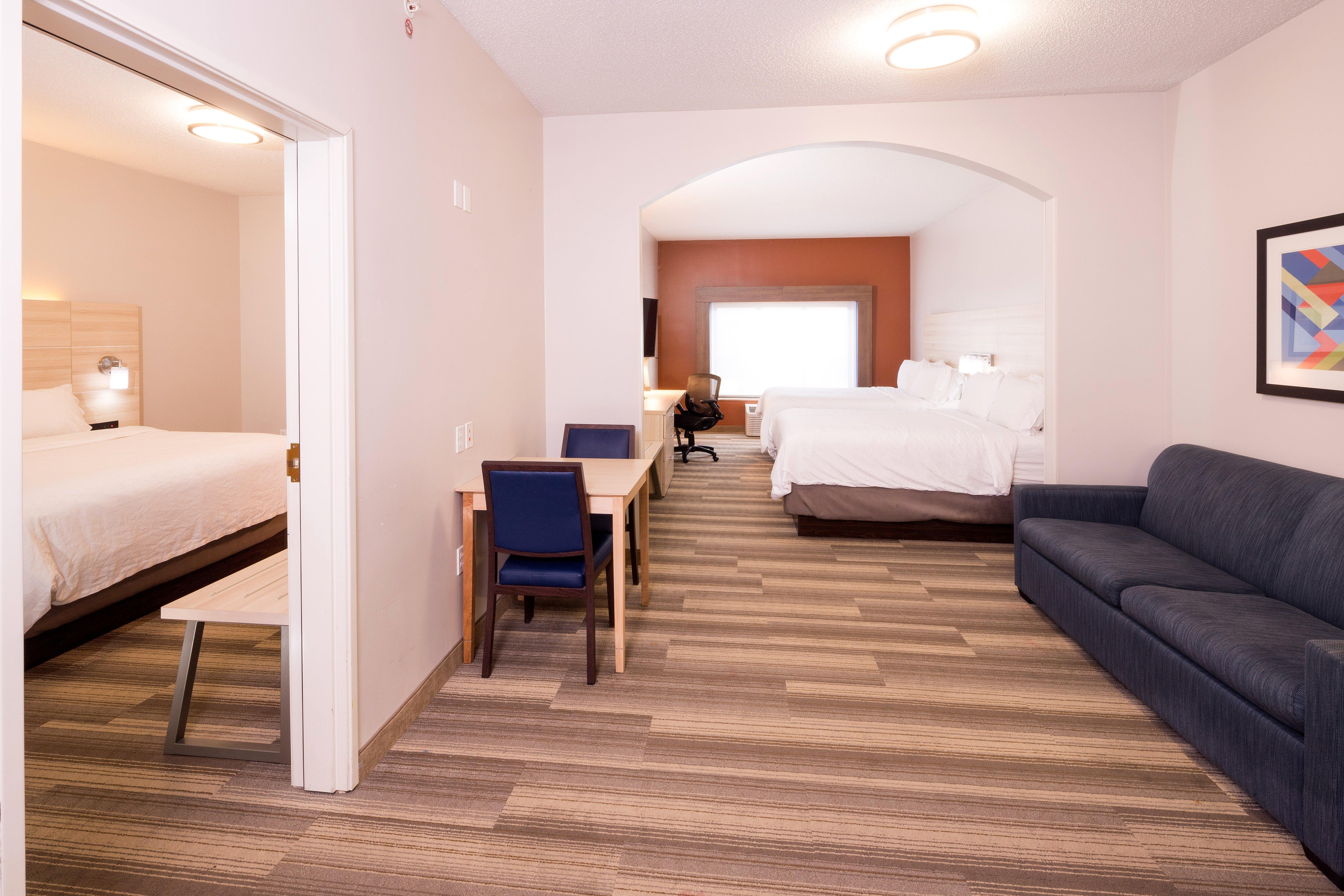 Holiday Inn Express Hotel & Suites Grand Blanc By Ihg Esterno foto
