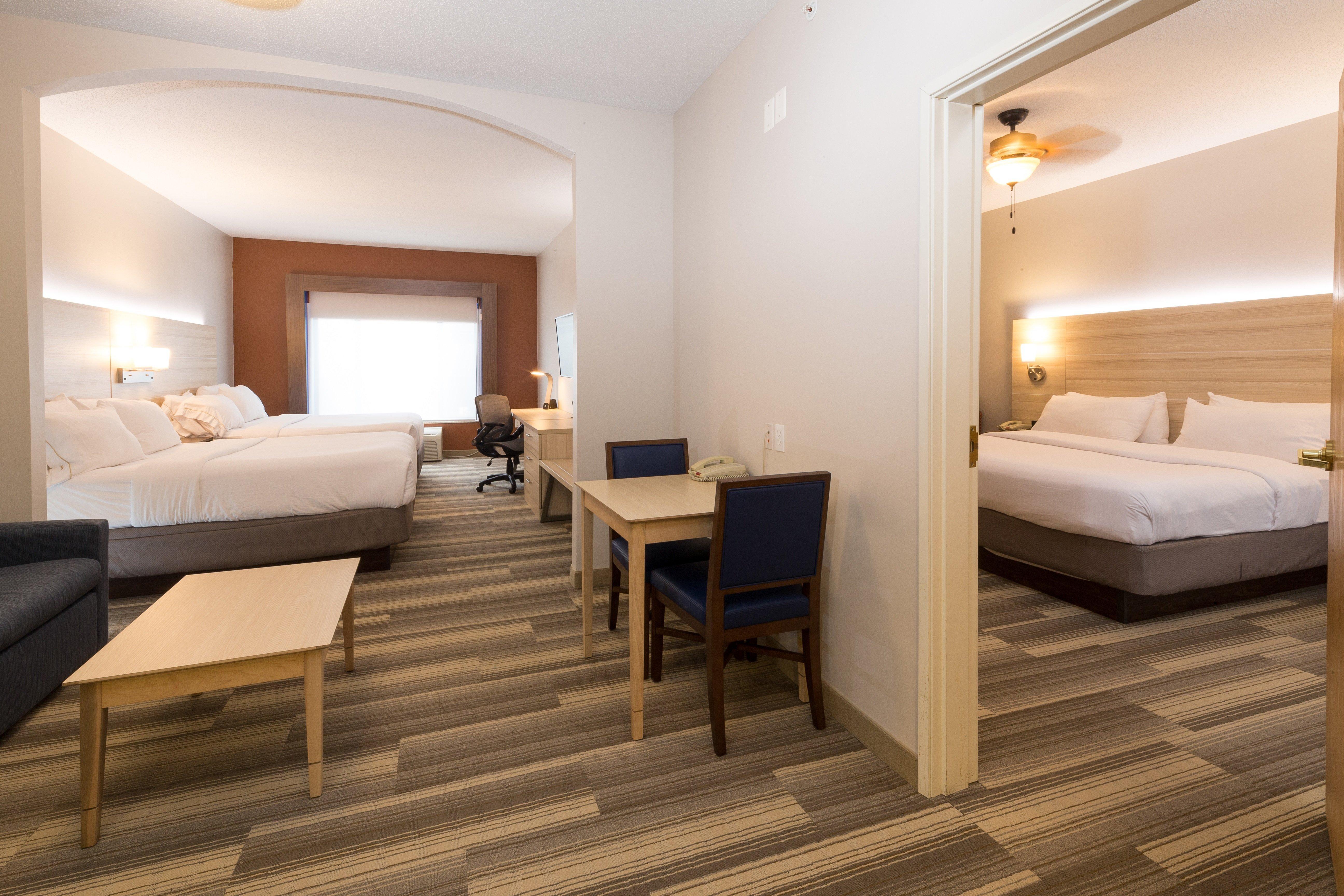 Holiday Inn Express Hotel & Suites Grand Blanc By Ihg Esterno foto