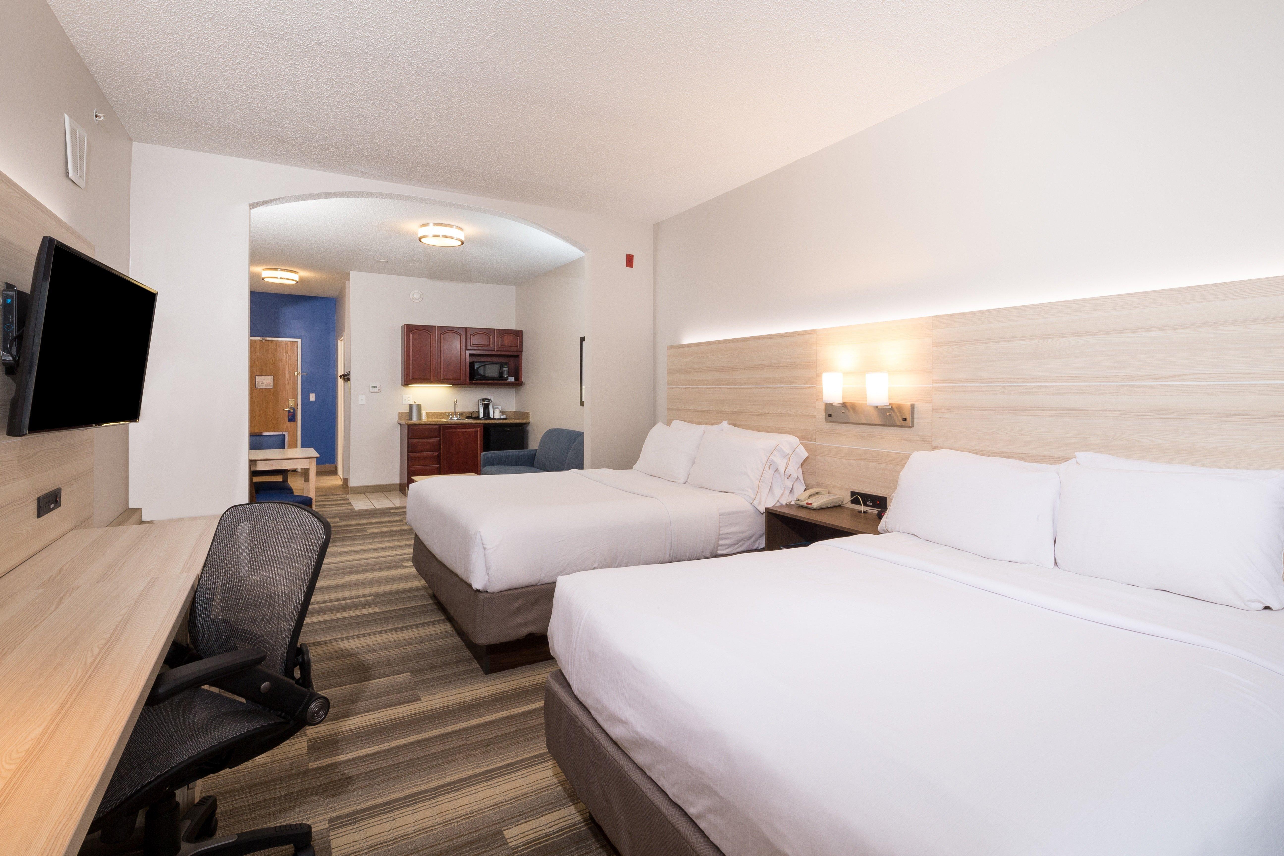 Holiday Inn Express Hotel & Suites Grand Blanc By Ihg Esterno foto