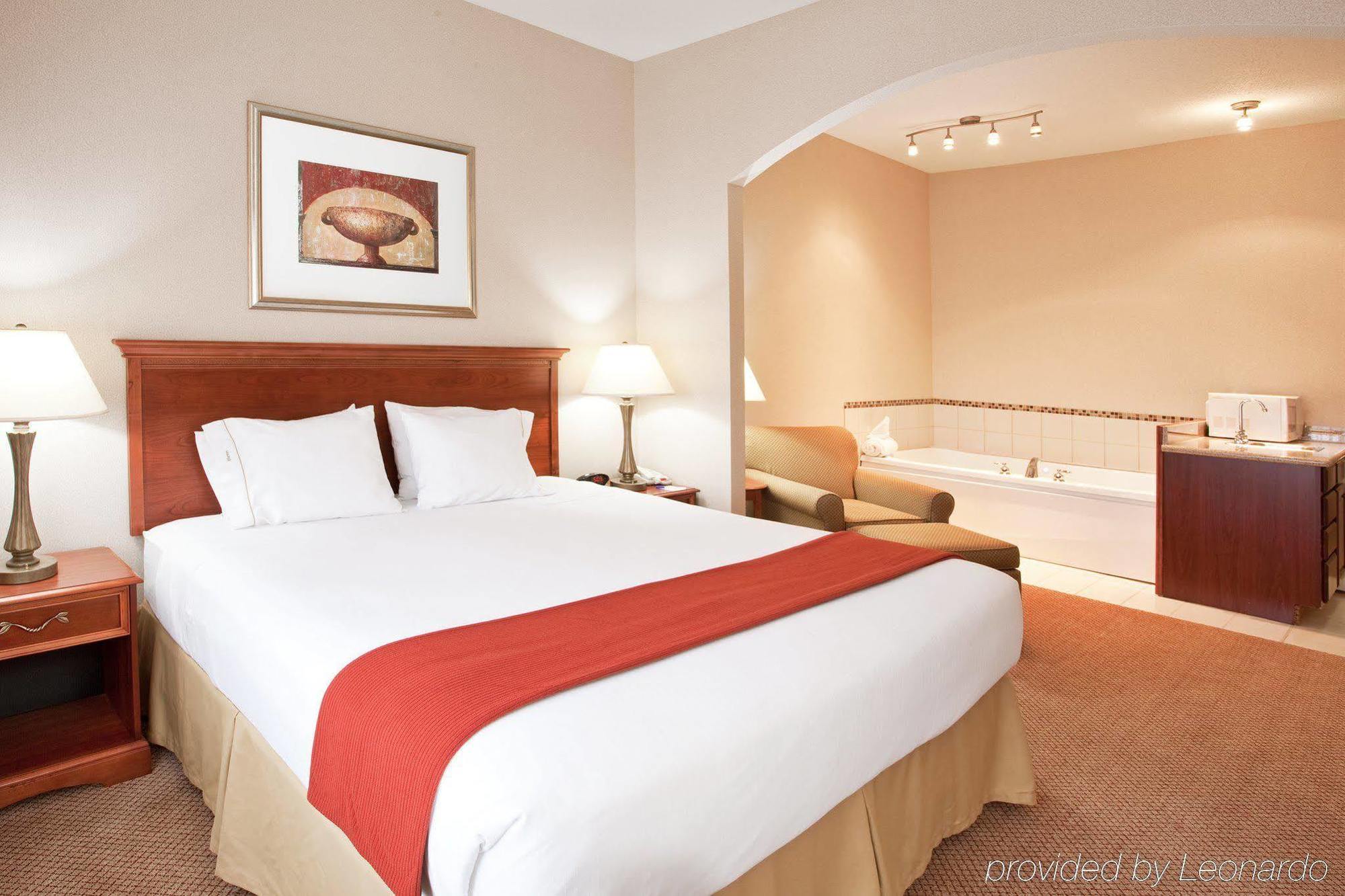Holiday Inn Express Hotel & Suites Grand Blanc By Ihg Camera foto