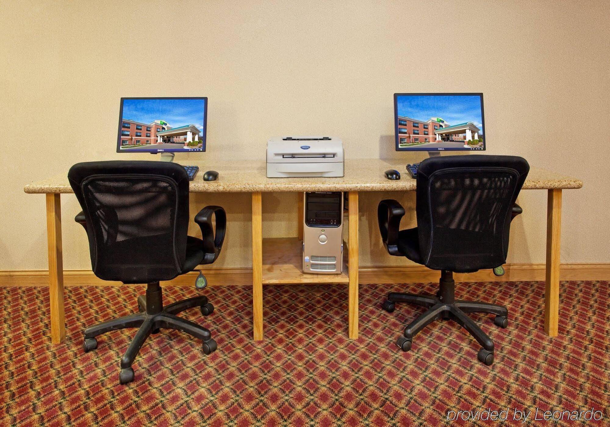 Holiday Inn Express Hotel & Suites Grand Blanc By Ihg Esterno foto