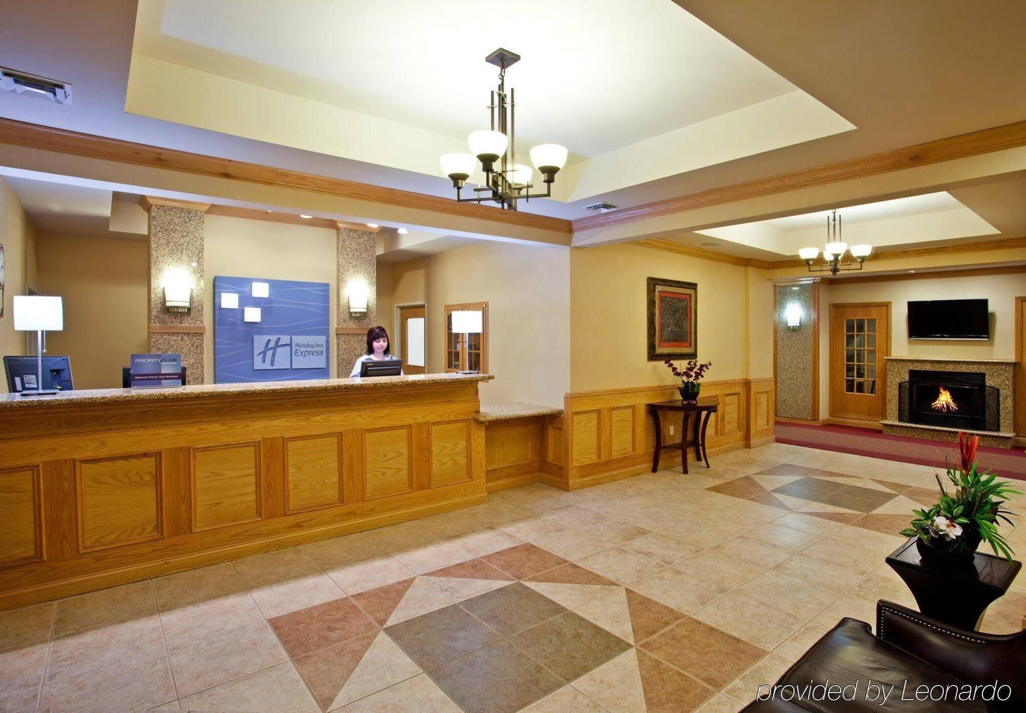 Holiday Inn Express Hotel & Suites Grand Blanc By Ihg Esterno foto